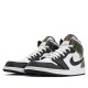 Scarpe Jordan 1 Mid "Heat Reactive" Donna/Uomo AJ1 DM7802-100