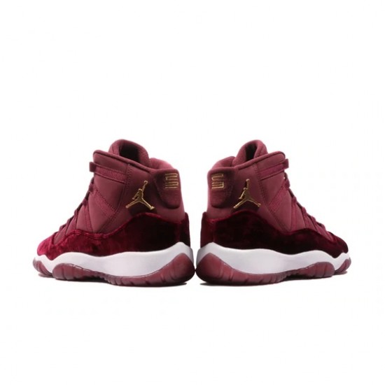 Scarpe Jordan 11 Retro "Heiress Night Maroon" Donna AJ11 852625-650